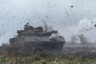 Cztery lata pełnoskalowej wojny na Ukrainie. Dr Kozubel: „Bolesny kompromis będzie końcem kariery politycznej Zełenskiego”