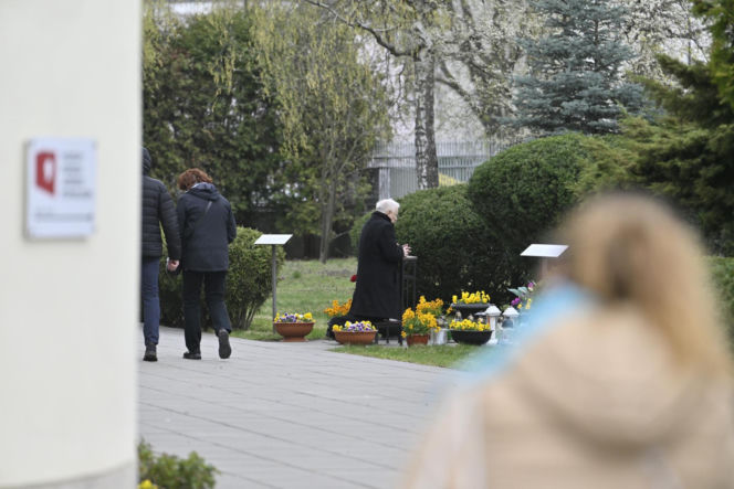 Tak Jarosław Kaczyński spędził Wielką Sobotę