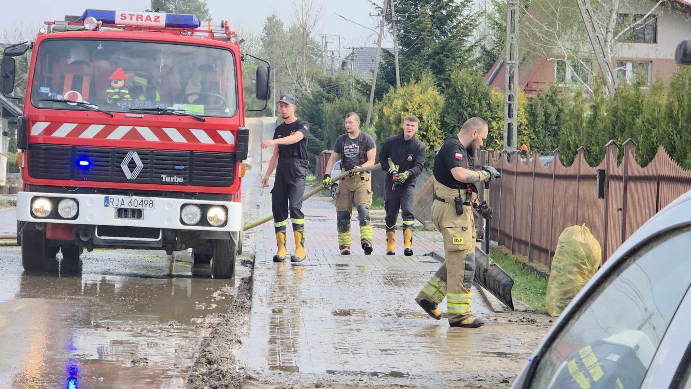 Pawłosiów po powodzi.