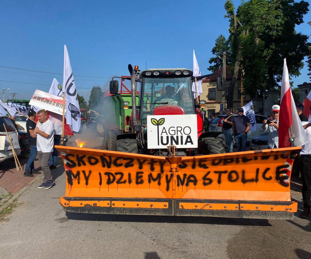 Torunianie nie przejadą. Agrounia blokuje drogi w kujawsko-pomorskim. Gdzie?