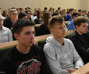 Prezydent Białegostoku wyróżnił najlepszych uczniów białostockich zawodówek [ZDJĘCIA]