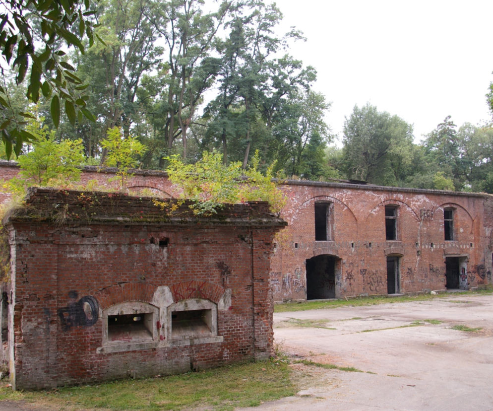 Kraków. Będzie nowy park i sala wielofunkcyjna w Forcie nr 52 Borek