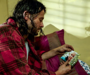 Mateusz Kościukiewicz jako Paweł w Pierwszej miłości