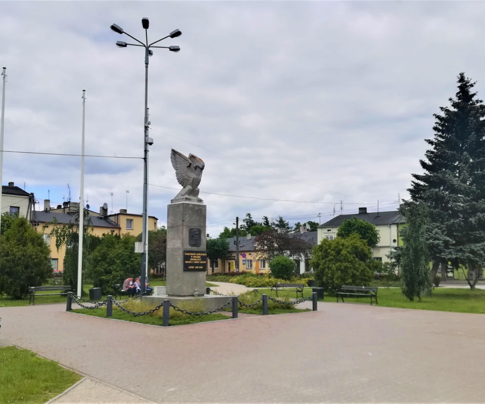 To miasto w województwie łódzkim było kiedyś wsią. Rozwinęło się dzięki czeskim kolonistom