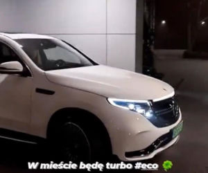 Sylwia Peretti odebrała z salonu luksusowego elektryka