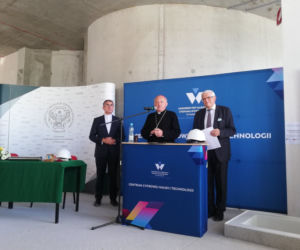 Wmurowanie kamienia węgielnego pod budynek Multidyscyplinarnego Centrum Badawczego