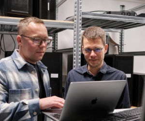 Szybsze poznawanie wirusów jest możliwe, także dzięki naukowcom z UAM. Powstał algorytm szybszy niż superkomputery 