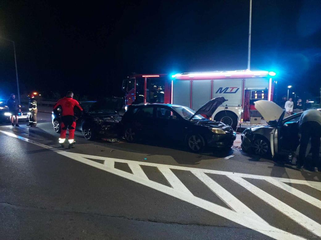 Wypadek na wiadukcie w Starachowicach
