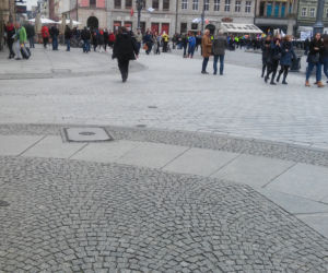 Para krasnali na wrocławskim rynku