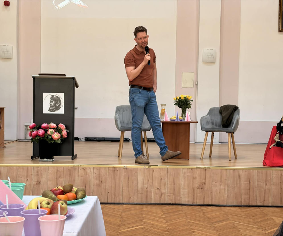 Spotkanie o zdrowiu i profilaktyce w IV LO w Grudziądzu. Zobacz zdjęcia i posłuchaj relacji 