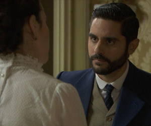 Akacjowa 38, odcinek 807: Diego próbuje uwolnić Blancę, ale uzbrojony Jaime staje mu na drodze