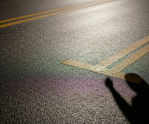 Kradzież samochodu i paliwa. Co ujawnił policyjny monitoring?