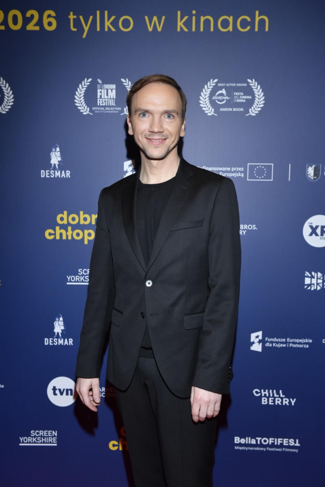 Bezrobotny Piróg, kolorowa Sadowska i amerykański Zawierucha na premierze filmu