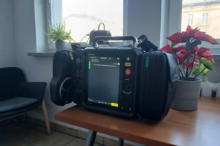 Nowy defibrylator w Sopocie. To pierwszy taki sprzęt w Polsce 