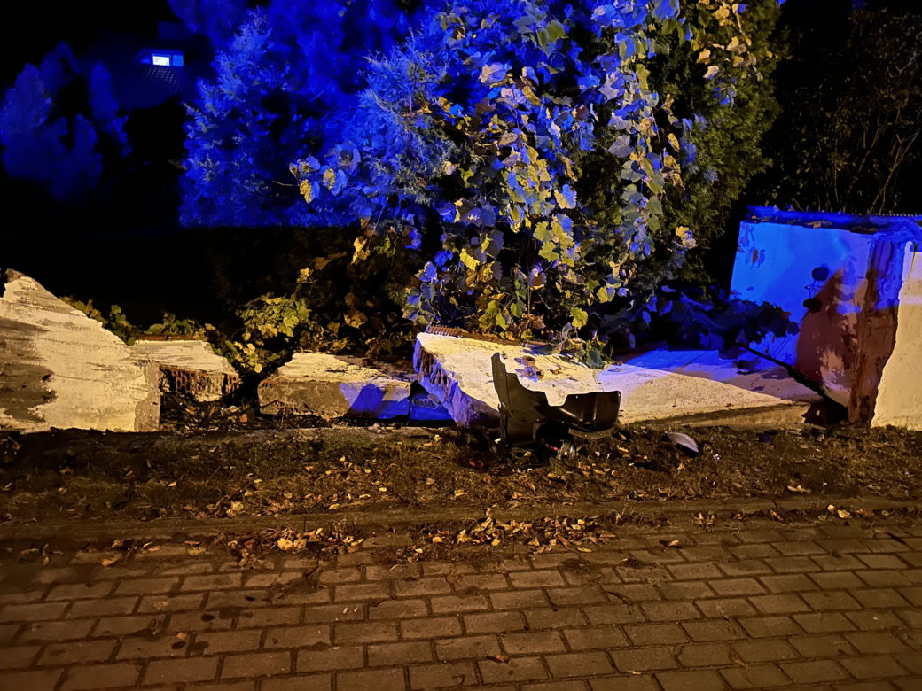Mercedesem staranował 9 aut. Nocna demolka na Targówku