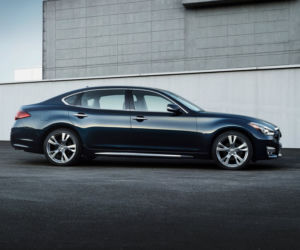 nowe Infiniti Q70L