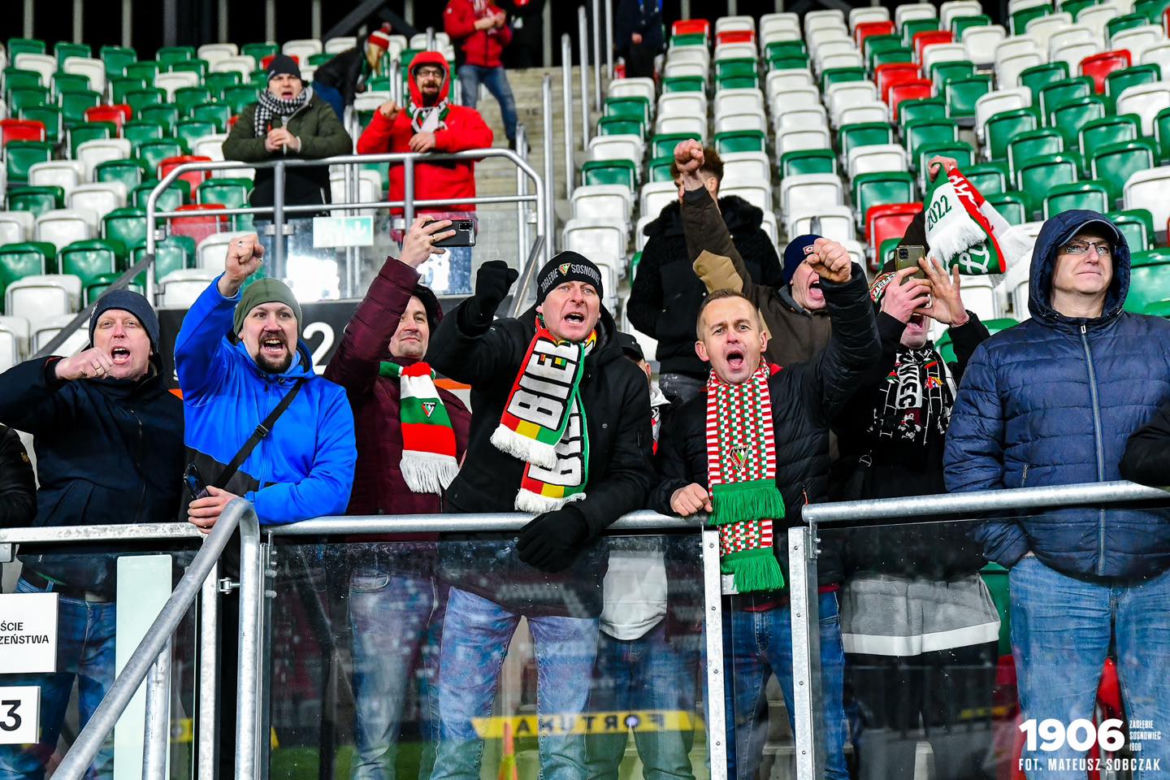 Kibice na meczu Zagłębie Sosnowiec - GKS Katowice