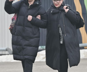 Krystyna Janda kurzy w aucie