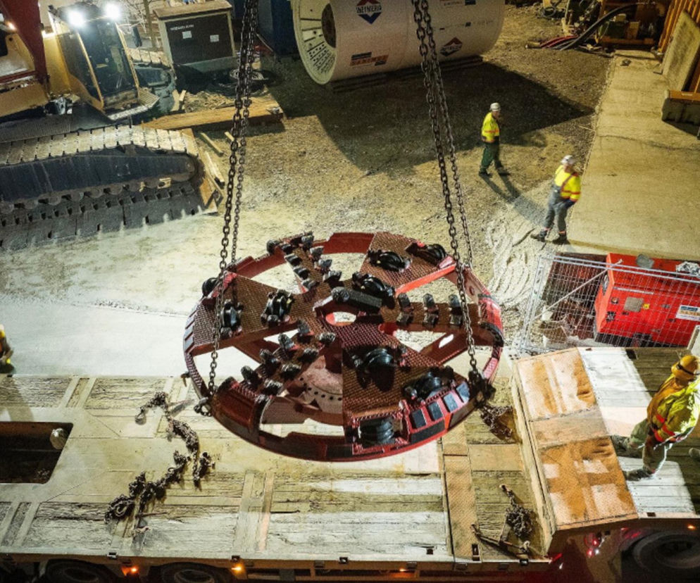 Tarcza o imieniu „Jolanta” wydrąży tunel pod Warszawą. Waży 107 ton