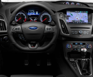 2015 Ford Focus ST facelifting