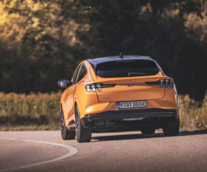 Ford Mustang Mach-E GT (Cyber Orange)