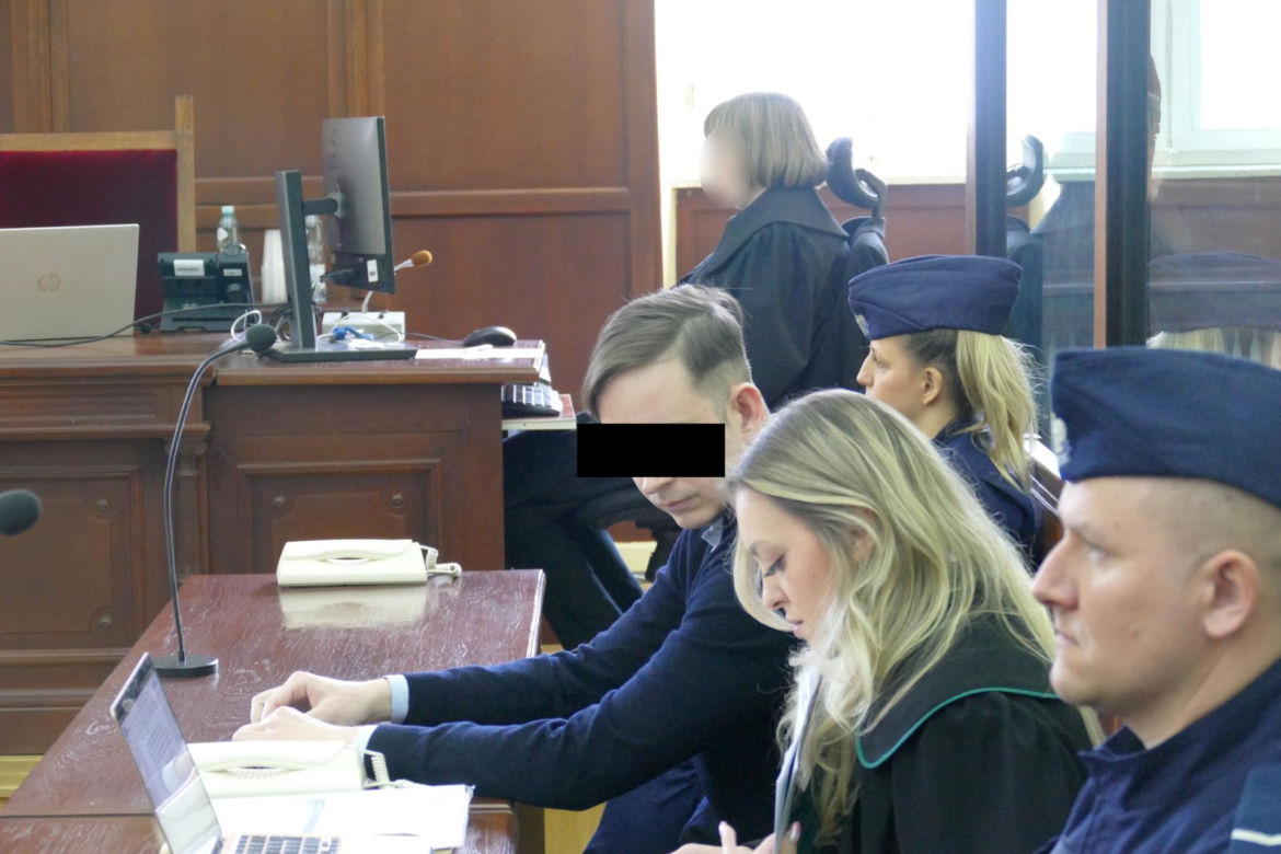 „Zabił nasze dzieci, a teraz jeszcze je atakuje”. Rodzice ofiar Sebastiana M. oburzeni jego zachowaniem