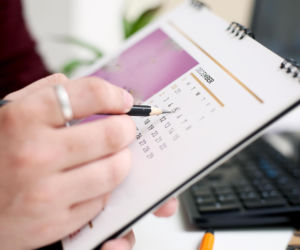 Więcej wolnego w 2026 roku? Długie weekendy pomogą, ale największe oszczędności czekają poza nimi