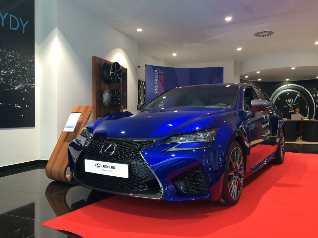 2016 Lexus GS F