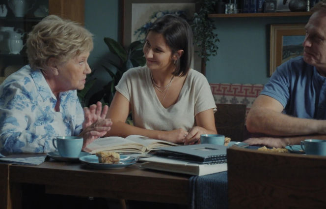 M jak miłość, odcinek 1907. Agnes (Amanda Mincewicz), Barbara (Teresa Lipowska), Artur Rogowski (Robert Moskwa)