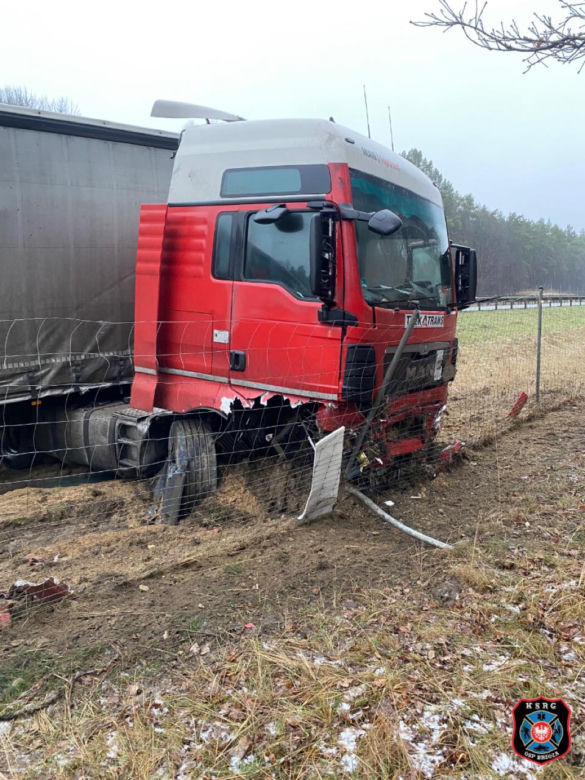 Wypadek na DK 25 pod Bydgoszczy! Kilka osób rannych, w tym dziecko [ZDJĘCIA]