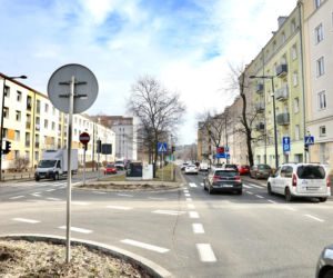 Ulica Leszno w Warszawie, choć zmieniała nazwy, dla pokolenia wojennego pozostała symbolem tragicznych wydarzeń