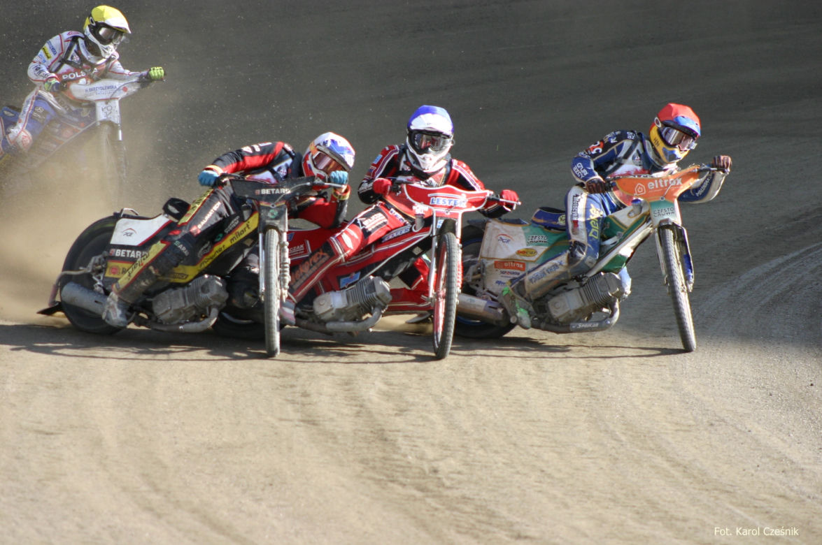 Zaplecze Kadry Juniorów na Motoarenie. Młodzieżowcy rywalizowali w Toruniu - dzień 2