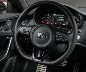 Kia Stinger GT 3.3 V6 T-GDI 366 KM 8AT AWD