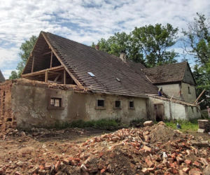 Dom Marty i Przemka w Milęcicach przed i w trakcie remontu