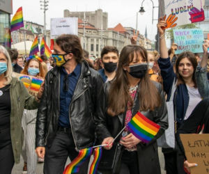 Katowice: Tłumy na proteście społeczności LGBT. Ludzie to nie ideologia! 