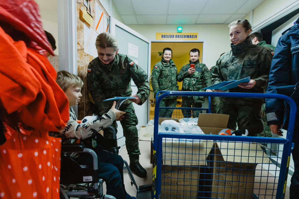 To będzie czas radości dla pacjentów z lubelskich szpitali. Grupa Pomocy Humanitarnej Polskiego Czerwonego Krzyża w Lublinie organizuje „Bajkowe Mikołajki”