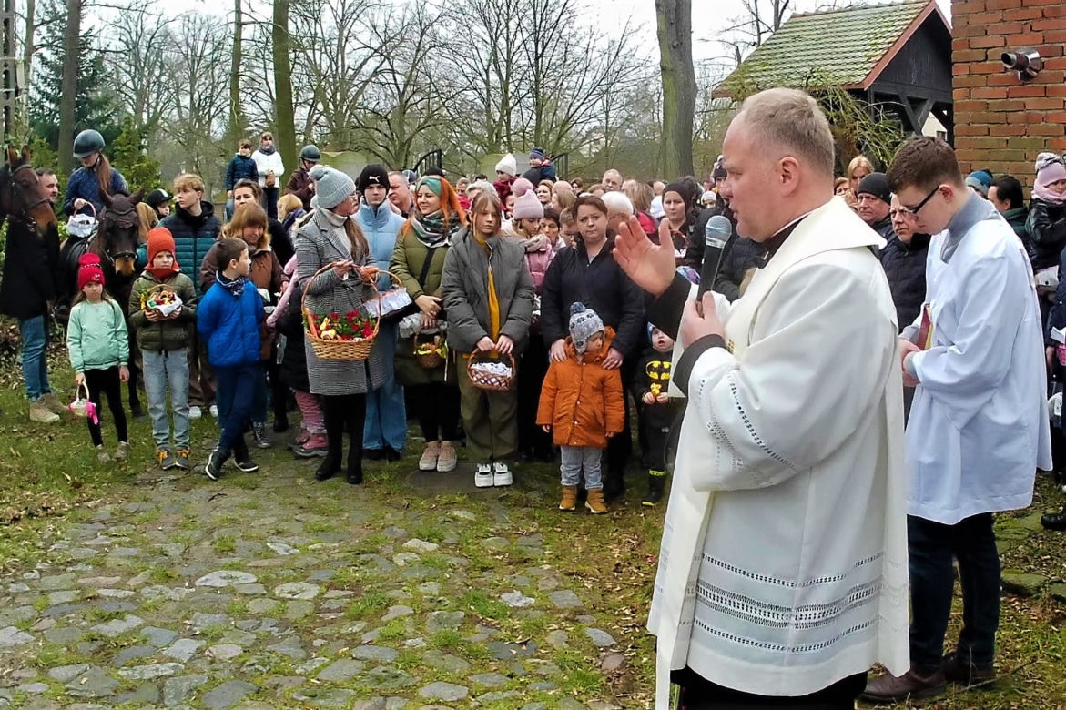 Konna święconka na szczecińskim Osowie