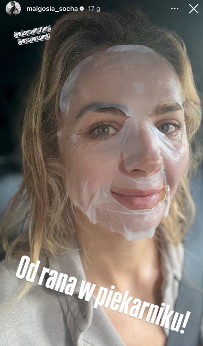 Małgorzata Socha pieści twarz prądem i światłem