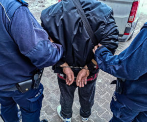 61-latek podejrzany o pedofilię. Miał skrzywdzić dwie dziewczynki