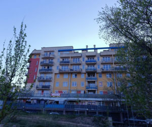 Śmierć 4-letniego Szymka na bydgoskim Szwederowie. Dziecko wypadło z balkonu