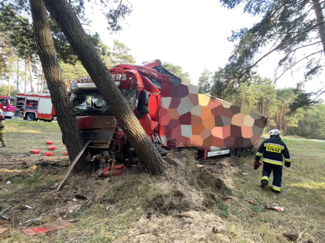Tragiczny wypadek w Emilianowie. Zginęła czteroosobowa rodzina. Sprawcą był Tomasz L.  może być tak