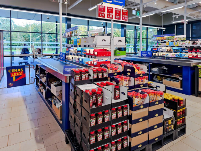 Lidl kusi podwyżkami pensji. Tyle zarobią pracownicy Lidla w 2026 roku