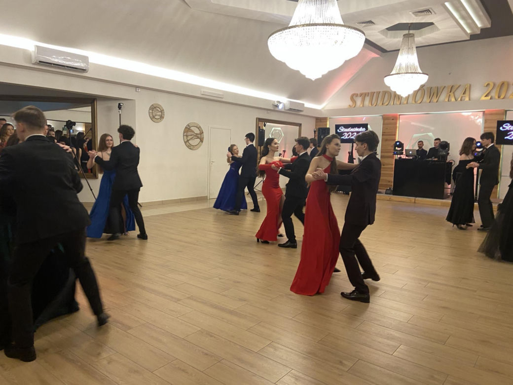 Studniówka I LO w Starachowicach