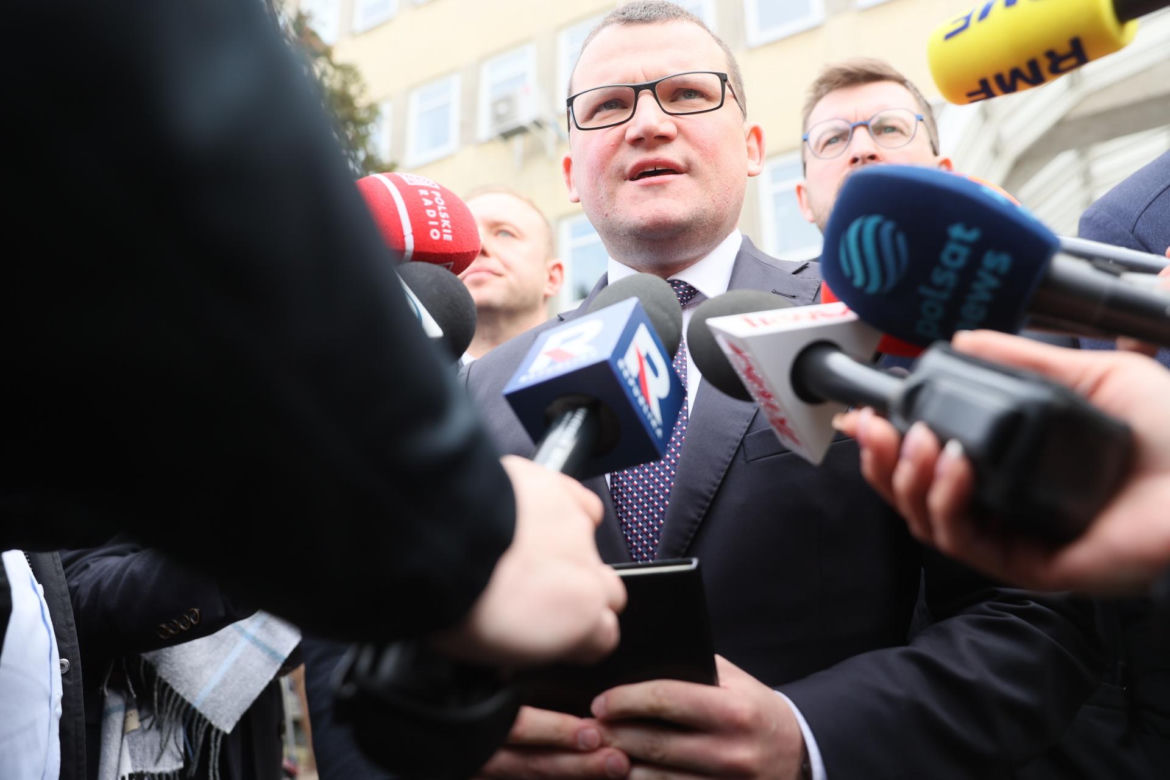 Awantura o debatę Nawrockiego i Trzaskowskiego w Końskich