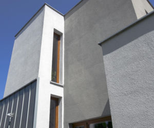 Dom kostka z lat 50. po przebudowie