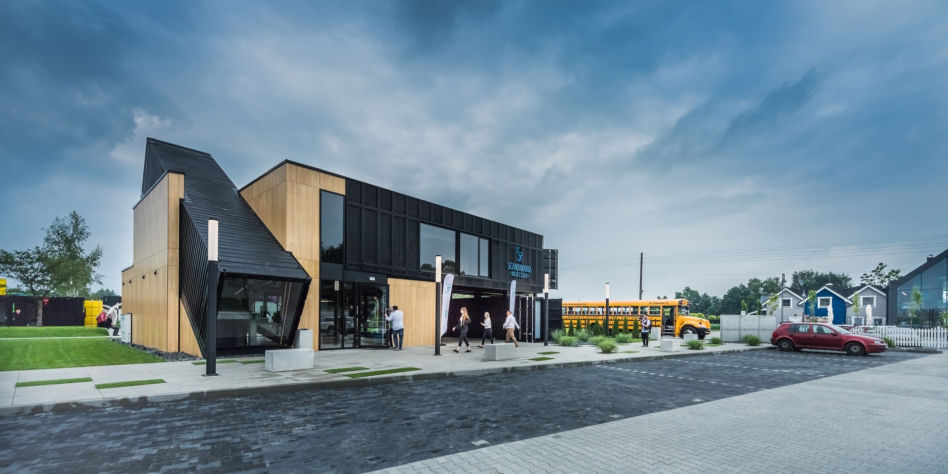 Scandinavia Marine: hotel z kontenerów w Zatorze
