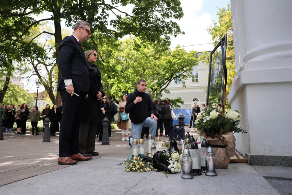 Upamiętnienie brutalnie zaatakowanej pracowniczki UW (8.05.2025)