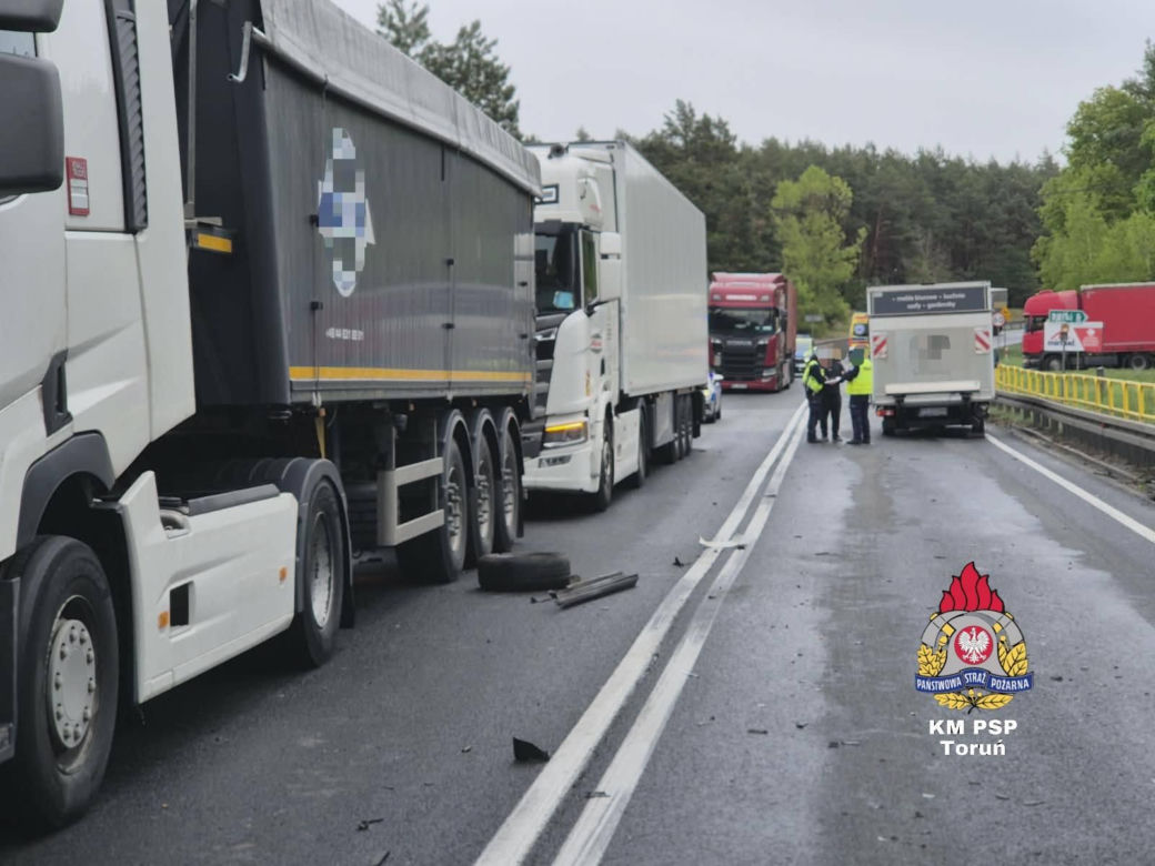 W wyniku zdarzenia cztery osoby trafiły do szpitala