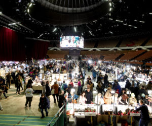 Giełda minerałów w Spodku przyciągnęła tłumy! GeoExpo ekspozycję wspaniałych cudeniek