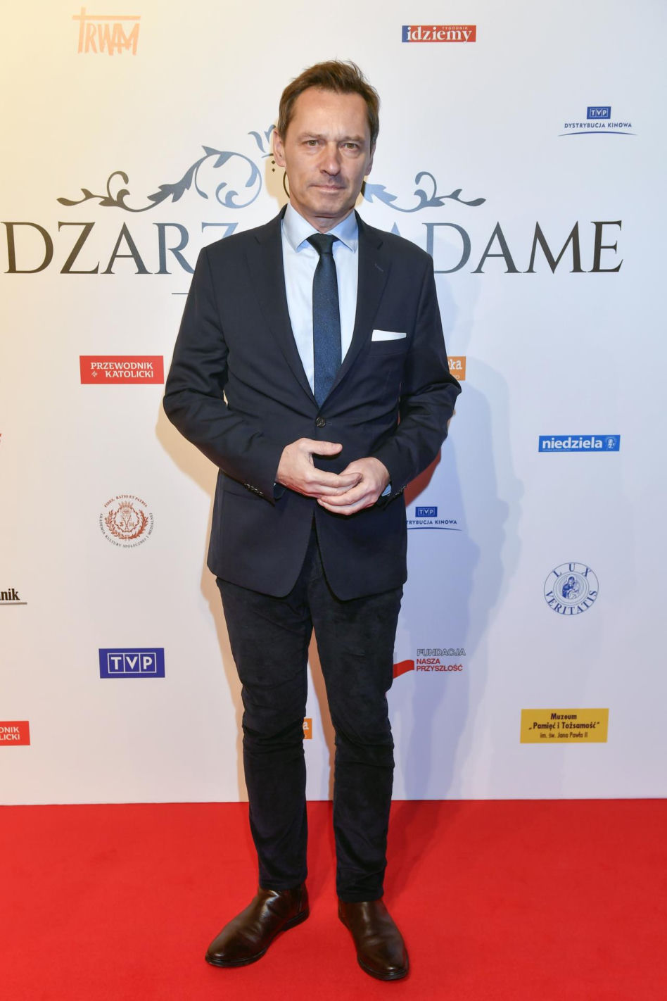 Krzysztof Ziemiec jest bardzo religijny. Wiadomo, czy przełożył to na dzieci!